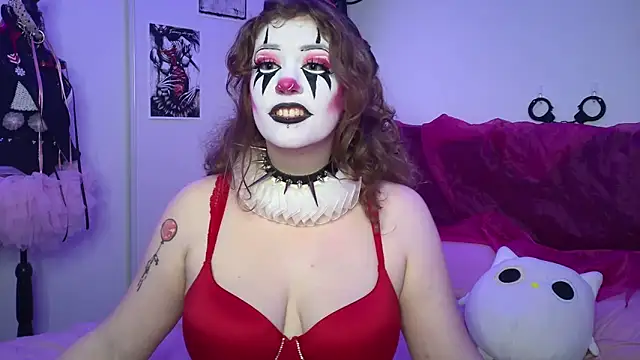 Twitchtheclownn online show from October 1, 9:42 pm