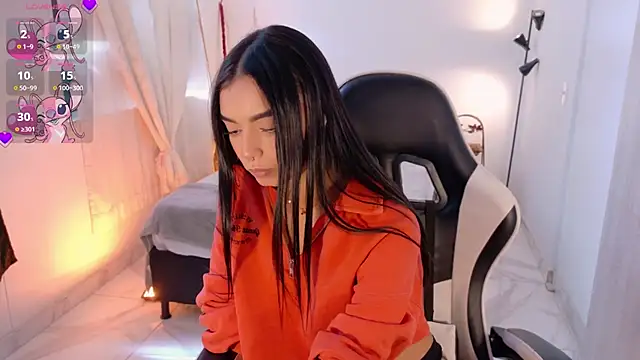 AnabelWolf online show from November 20, 5:03 pm