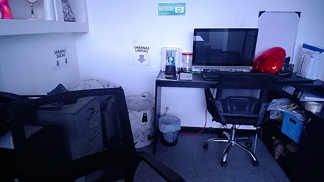 salome drasin online show from February 16, 4:40 pm