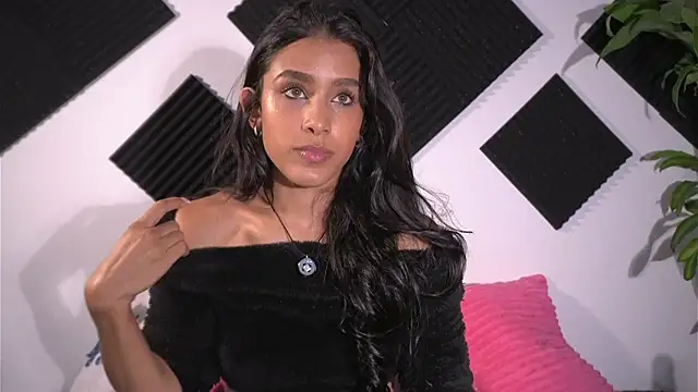 Ambeer Rousess online show from November 3, 11:53 pm