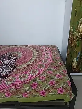 Hoty-cpl online show from March 31, 1:49 am