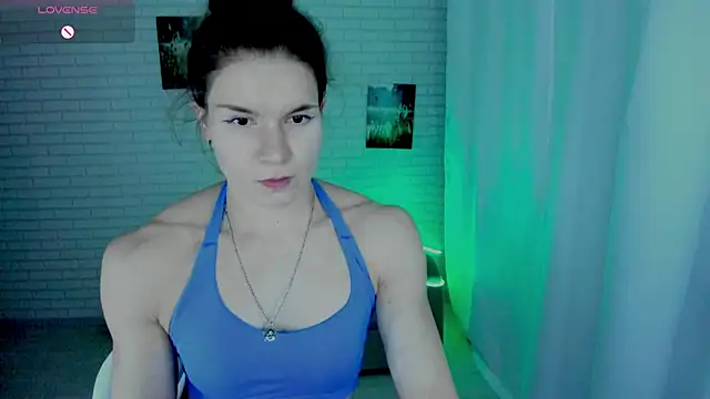 Lisa Ray online show from April 3, 3:26 am