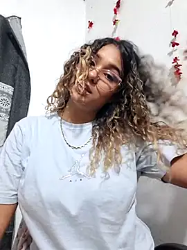 BrendaGirs online show from September 19, 2:32 am