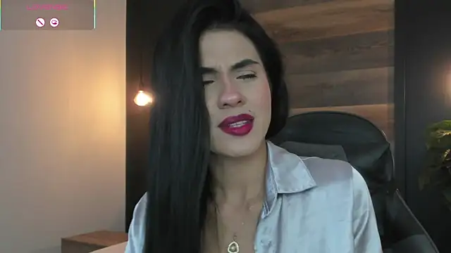 stephanya  online show from March 25, 7:28 pm