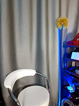 Milforja online show from November 13, 5:34 pm