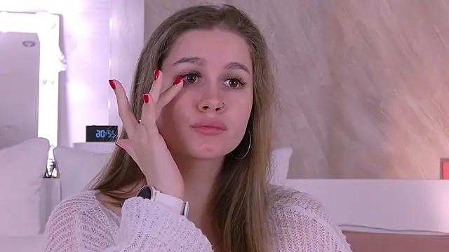 EllieHayes online show from December 20, 7:07 pm