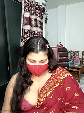 Hot-Angel  online show from February 26, 6:18 pm