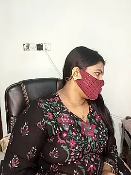 Hot-Angel  online show from January 7, 7:28 pm