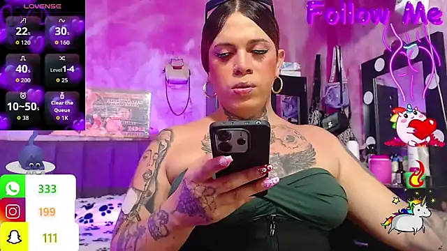 BriannaSweet  online show from February 12, 9:27 pm