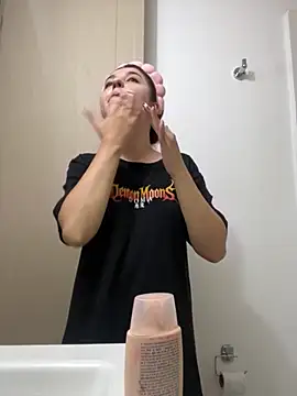 zoewillian online show from November 21, 8:55 pm