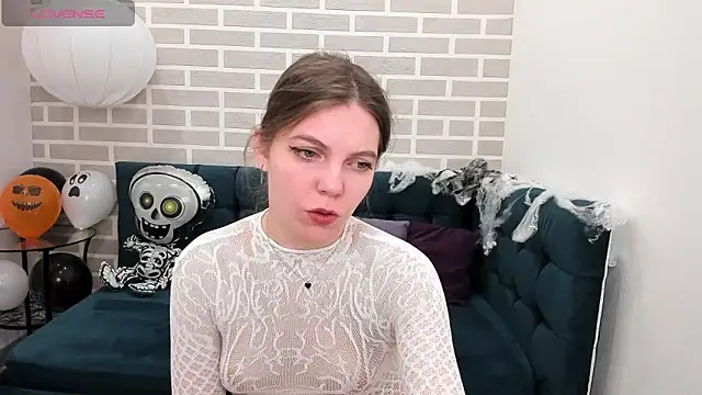 marie reyes  online show from October 25, 1:46 am