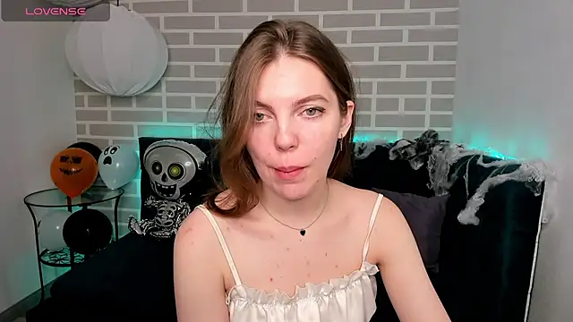 Snapshot of marie_reyes_ chatting on October 24, 1:45 am marie reyes online show from October 24, 1:45 am