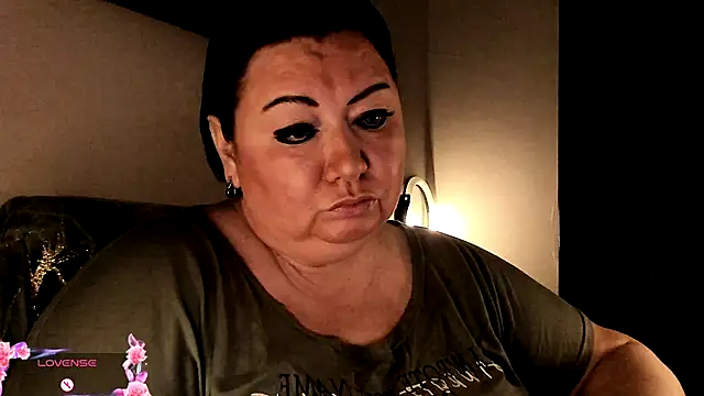 SexxyDreams1 online show from September 11, 4:57 am