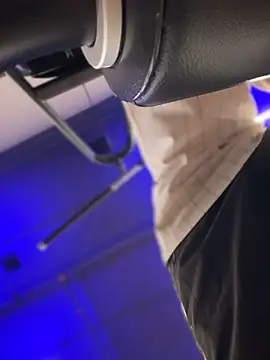 adam-rivera online show from May 14, 7:09 pm