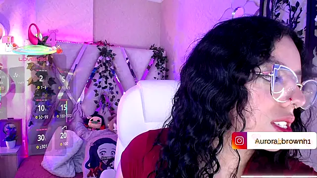 Aurora Brownn online show from November 30, 5:00 am