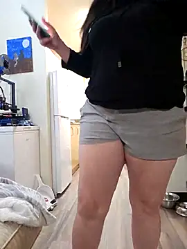 PeakabumPromo online show from October 3, 2:05 am