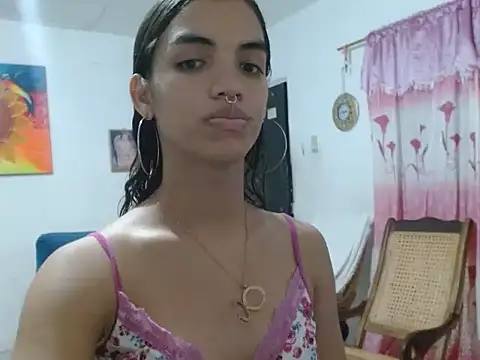 Melody200420 online show from April 7, 7:43 am