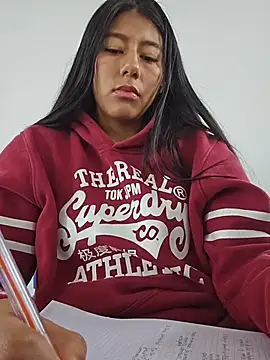 CarlaAlvez online show from February 20, 2:40 pm