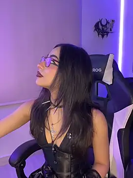 vampy dolll online show from October 27, 6:53 am