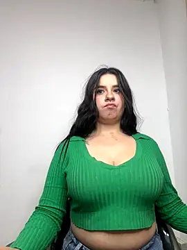 SaraBraun  online show from September 17, 8:29 pm