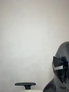 SaraBraun  online show from February 5, 6:00 pm