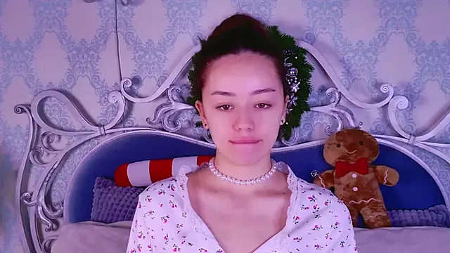 STELLA RICH online show from December 4, 11:12 am