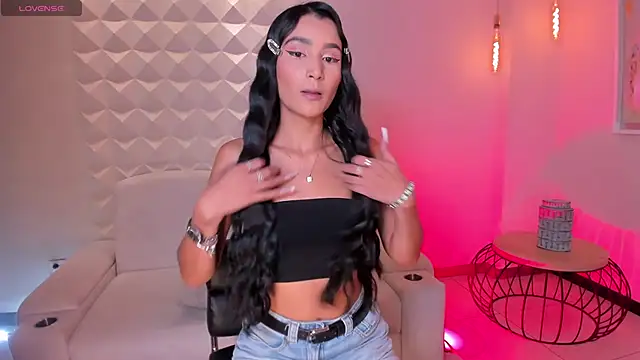 BellaCarteer  online show from January 9, 8:13 pm