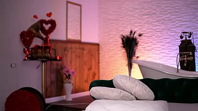 Jenna Day online show from February 25, 8:57 am