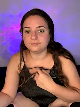 applecandyredxxx online show from September 23, 9:35 pm