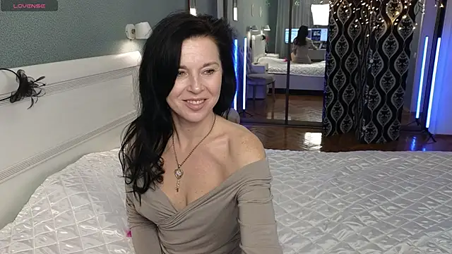 LinaJoy online show from January 8, 9:19 pm