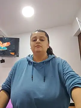 Miss balloonsmila online show from December 14, 9:42 pm