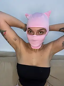 Nikki Hoee online show from October 26, 6:36 pm