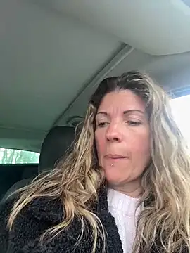 sansan2411 online show from March 28, 12:59 pm