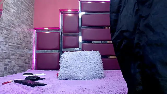 perfectlump online show from September 26, 4:26 pm