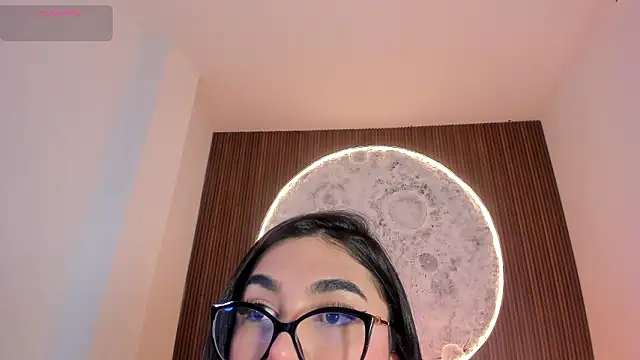 RoseCassie online show from February 21, 2:29 pm