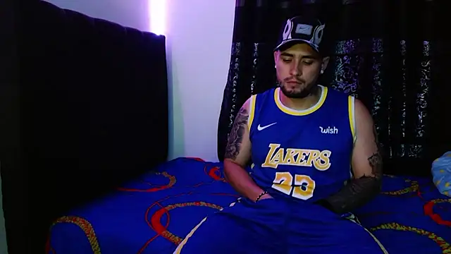 miia-liiam online show from January 8, 5:44 am