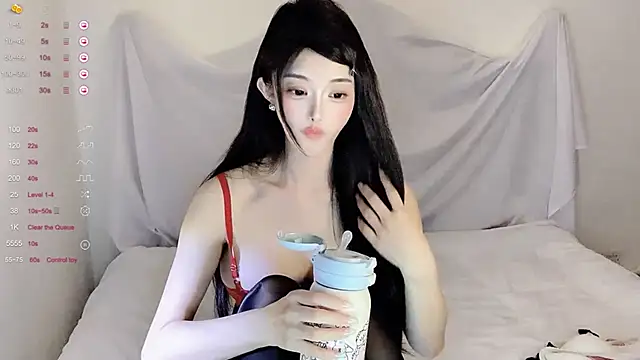 Irene--- online show from October 19, 2:57 am