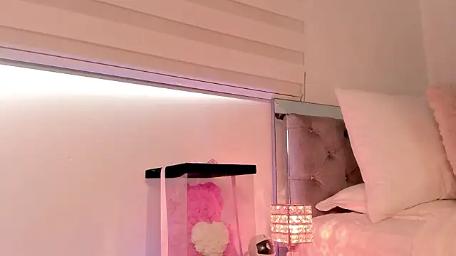 Alissonroses online show from March 12, 8:22 pm