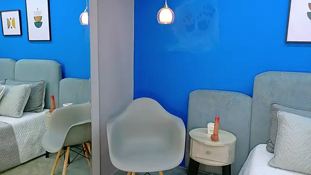 martina roldam online show from January 8, 8:57 pm