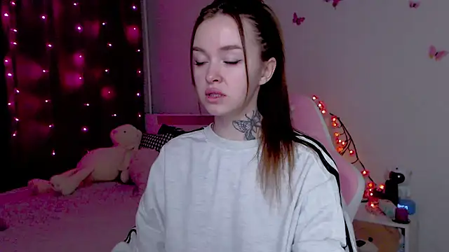 Naughty Mable online show from November 29, 12:47 am