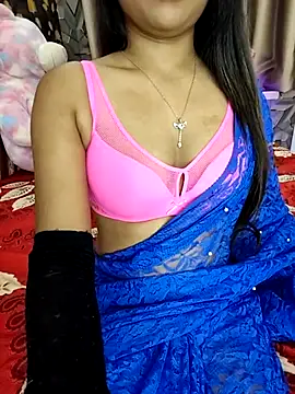 Little  Lia online show from December 23, 12:25 am