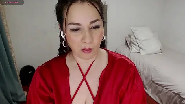 MommyHelpsmee online show from January 11, 3:39 pm