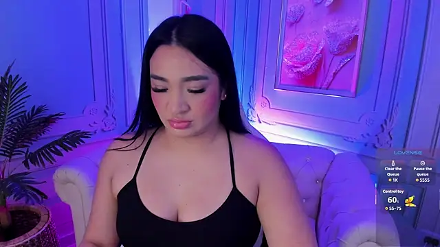 Snapshot of stefany_duque1_ chatting on October 16, 3:20 am stefany duque1  online show from October 16, 3:20 am