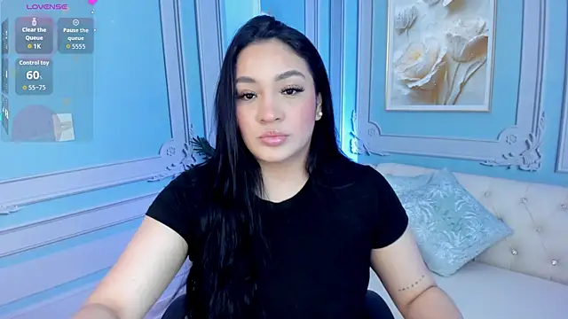 Snapshot of stefany_duque1_ chatting on October 5, 3:00 am stefany duque1  online show from October 5, 3:00 am
