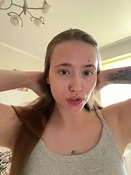 Sabrina shells online show from August 5, 9:15 am