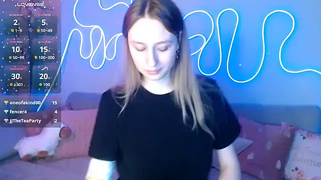 AdaDiore online show from December 23, 9:24 am