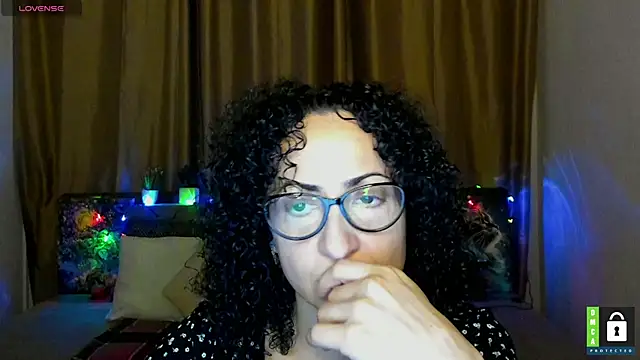 Arianasweety23 online show from December 3, 6:43 pm