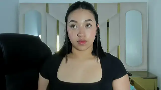 IsabellRodriguez18 online show from September 22, 1:04 am