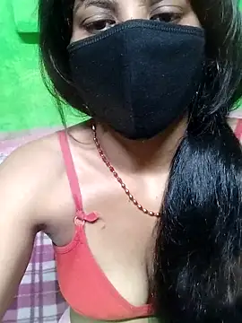 Coupleshow47 online show from November 3, 10:36 pm