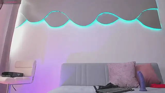 newbarbiedolly online show from December 19, 2:31 pm